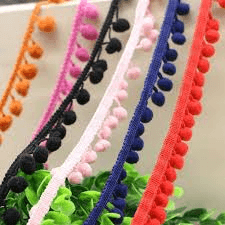 Pom Pom Lace